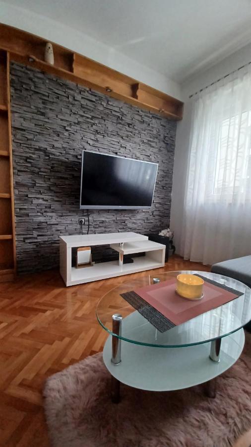 Apartman Dora Apartment Pula Luaran gambar