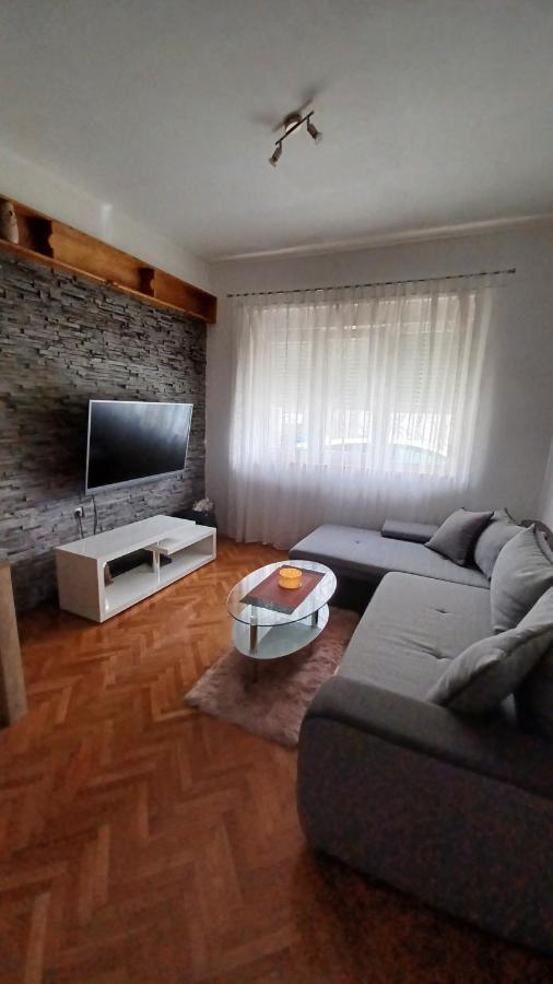 Apartman Dora Apartment Pula Luaran gambar