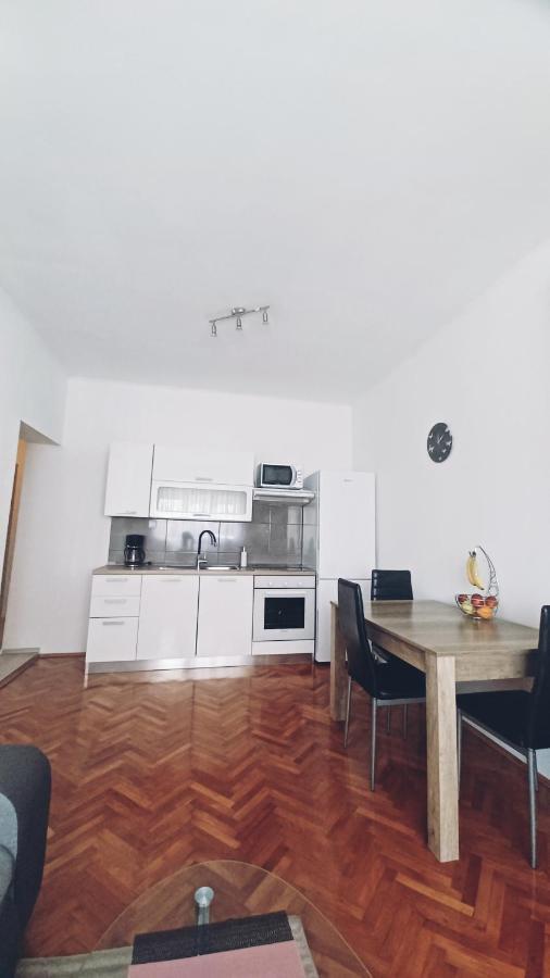Apartman Dora Apartment Pula Luaran gambar
