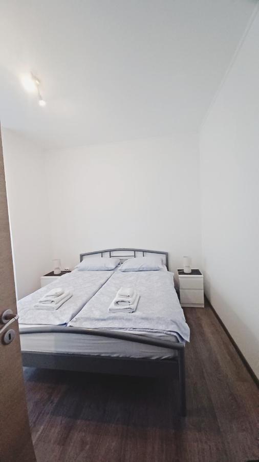 Apartman Dora Apartment Pula Luaran gambar